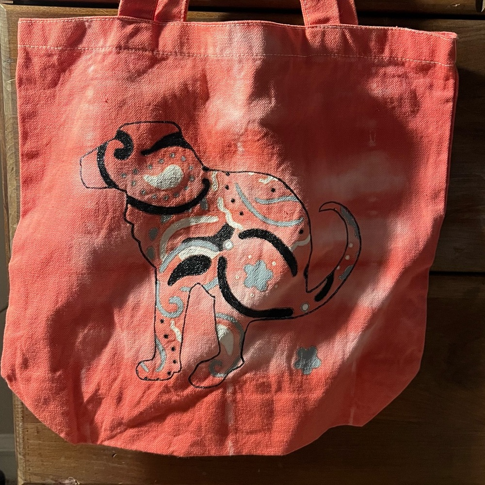 Tote bag